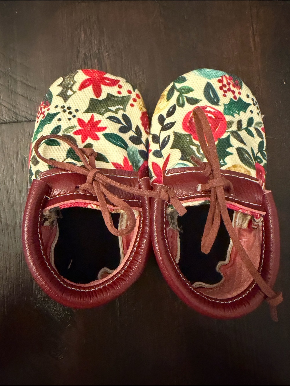 Children's Floral Canvas Moccasins in Red, Green and Cream